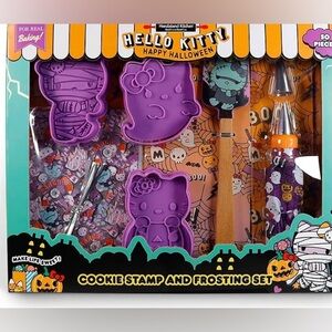 - HELLO KITTY COOKIE STAMP AND FROSTING SET🌸